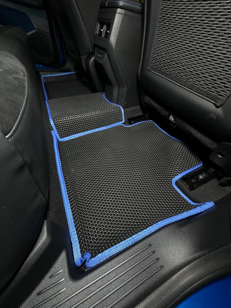 Dywaniki samochodowe EVA - różne kolory