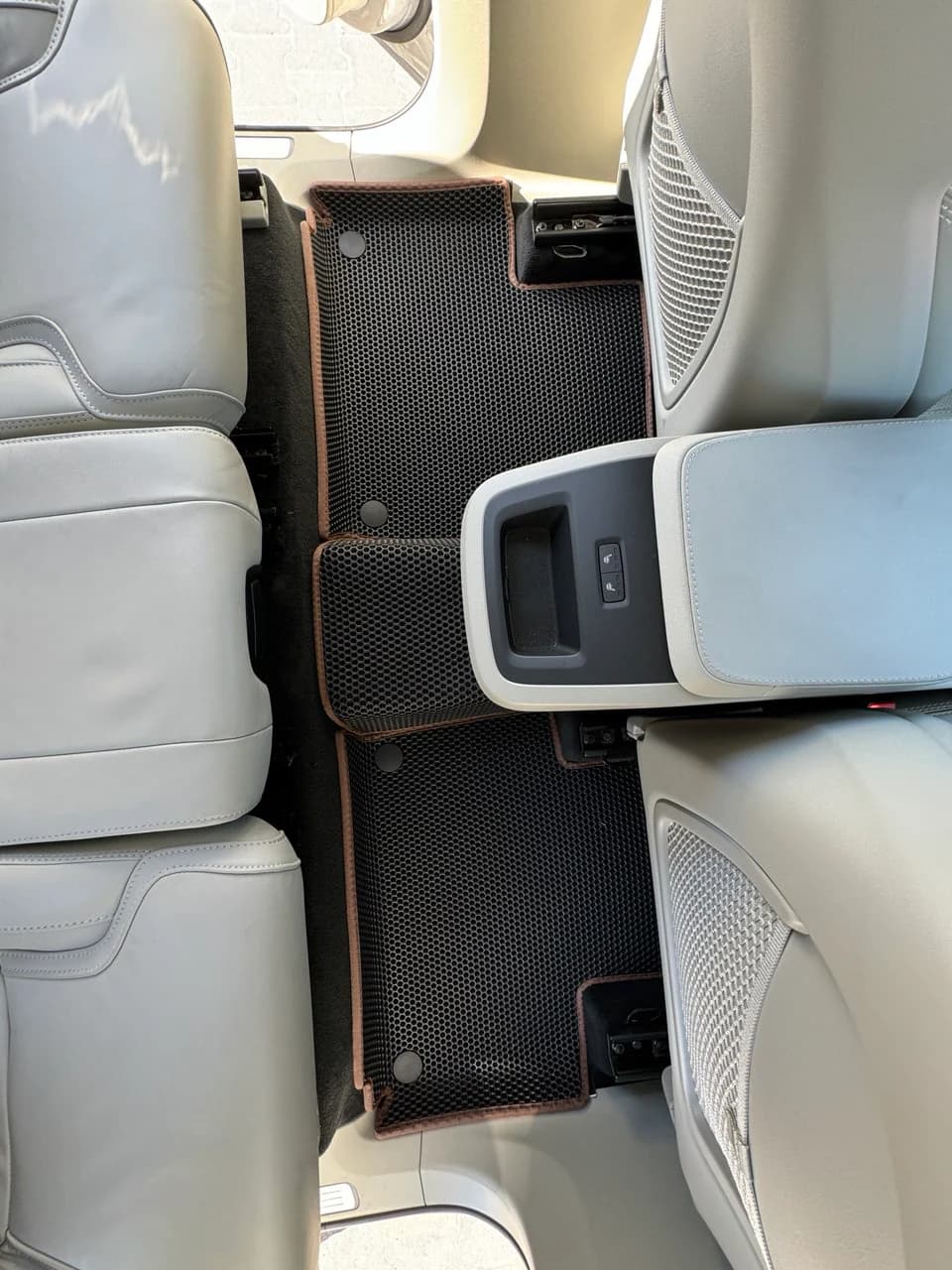 Dywaniki samochodowe EVA - zestaw